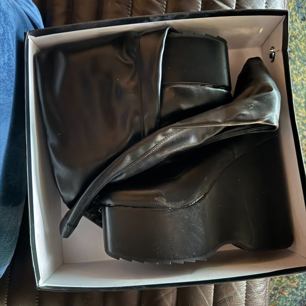 NIB La Moda Falling Sky Platform Boots 39/8 - Picture 5 of 5